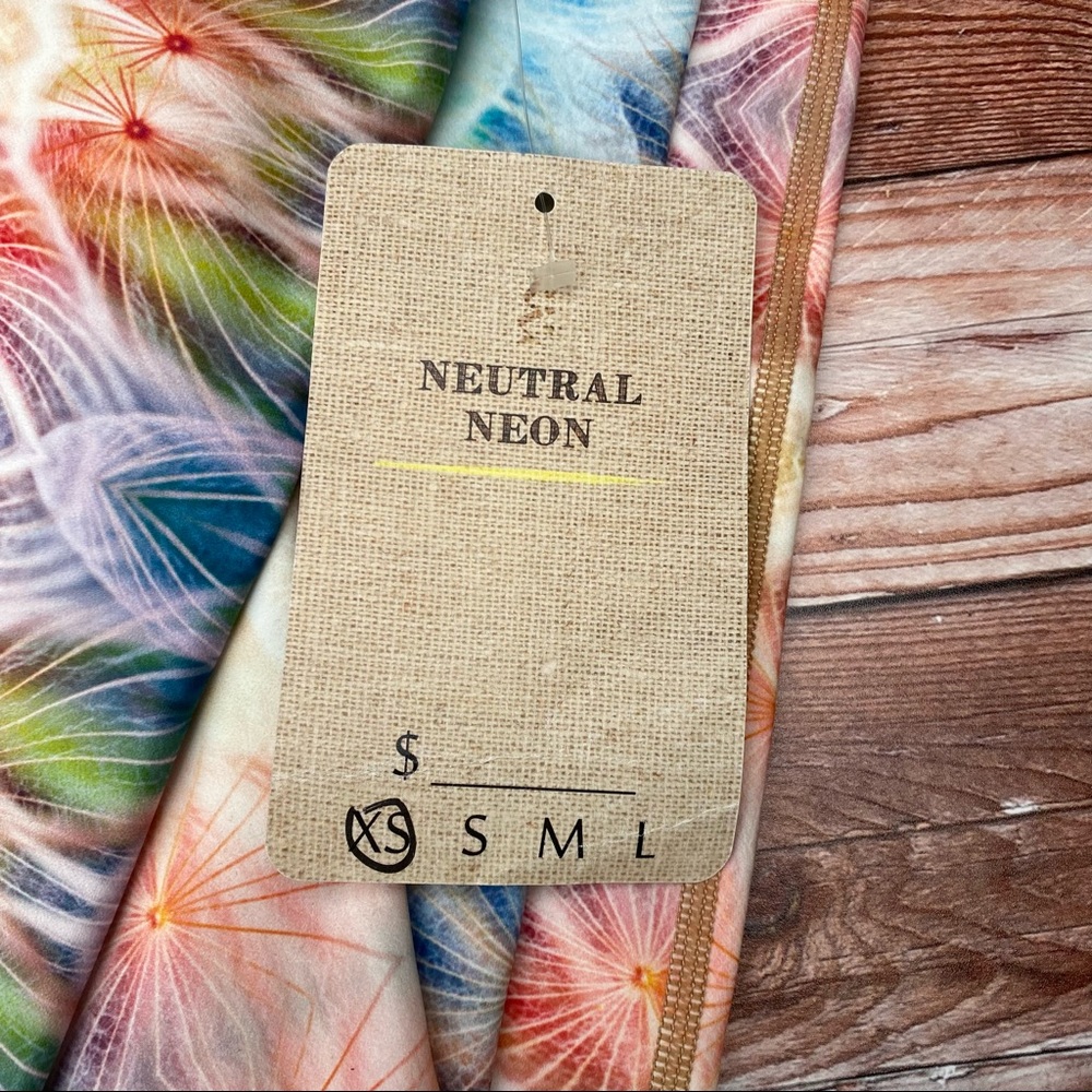 🆕🆕✨ NIYAMA SOL VINTAGE RARE DANDELION ENDLESS HI-WAIST LEGGING NWT XS + SMALL - Picture 8 of 12